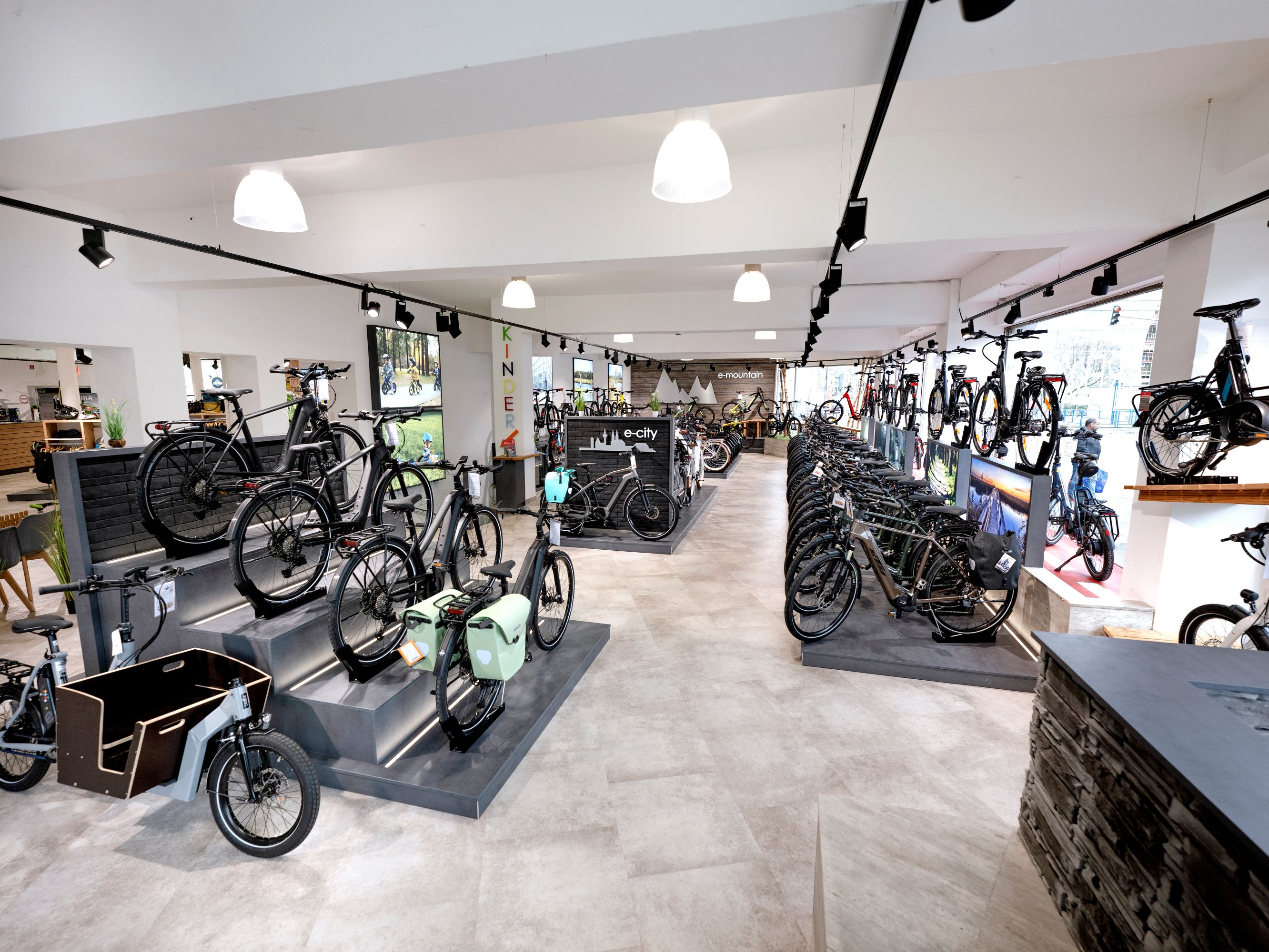 E-Bikes, Fahrräder, Pedelecs, Elektrorad